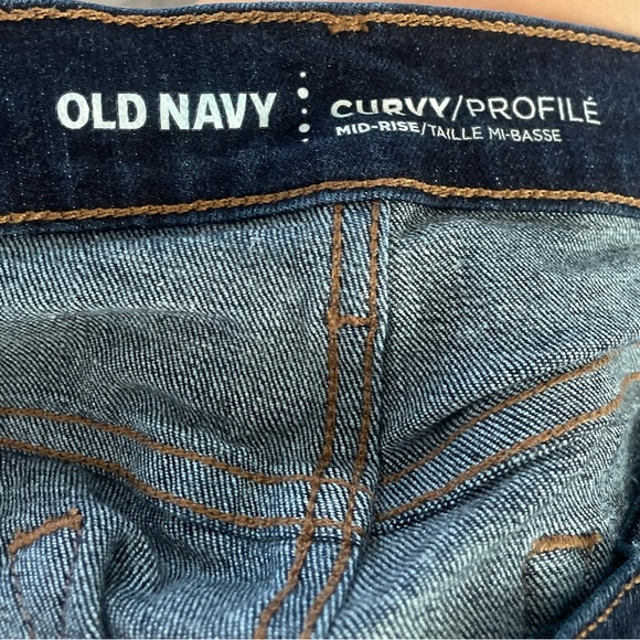 Old navy curvy jeans size 6 short - Picture 3 of 4